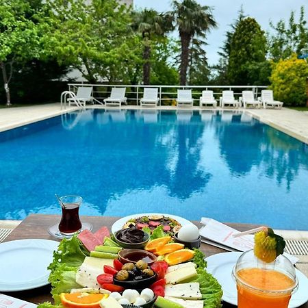 Treekos Suite Hotel Istanbul Airport Arnavutkoy Esterno foto