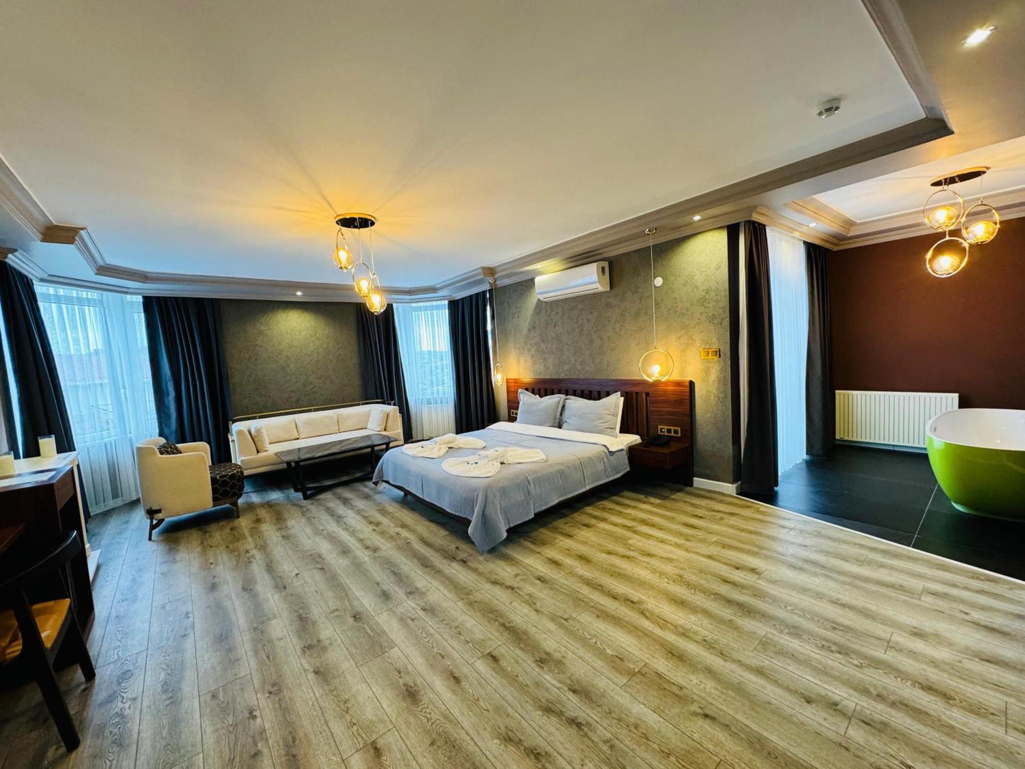 Treekos Suite Hotel Istanbul Airport Arnavutkoy Esterno foto